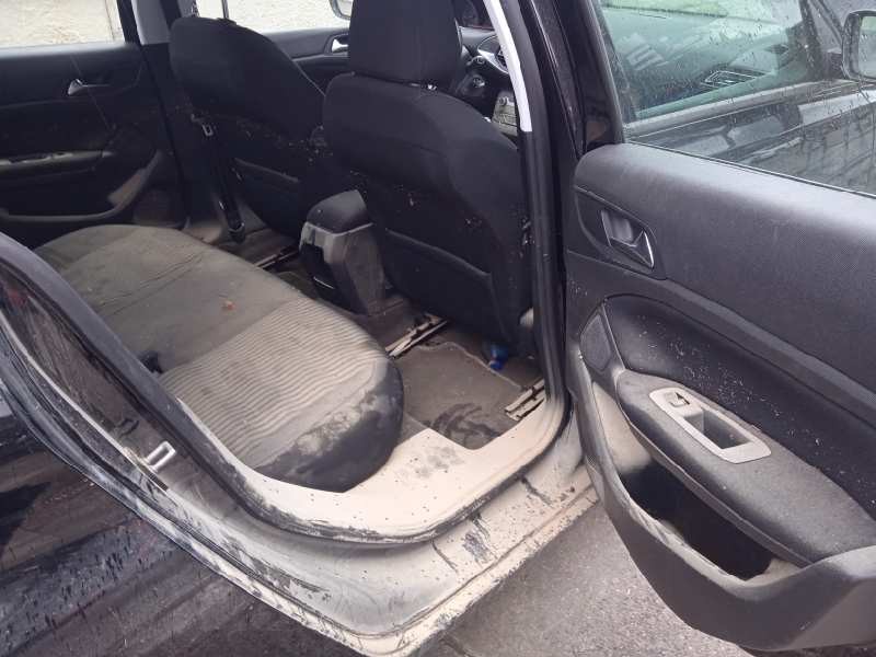 peugeot 308 del año 2014