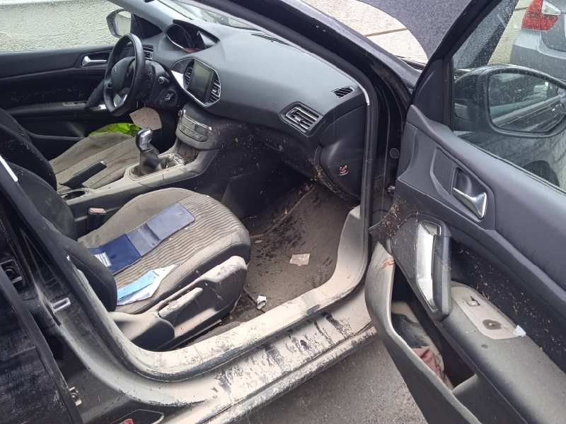 peugeot 308 del año 2014