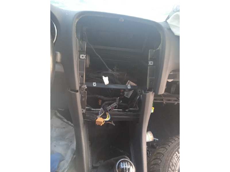 volkswagen golf vi (5k1) del año 2009