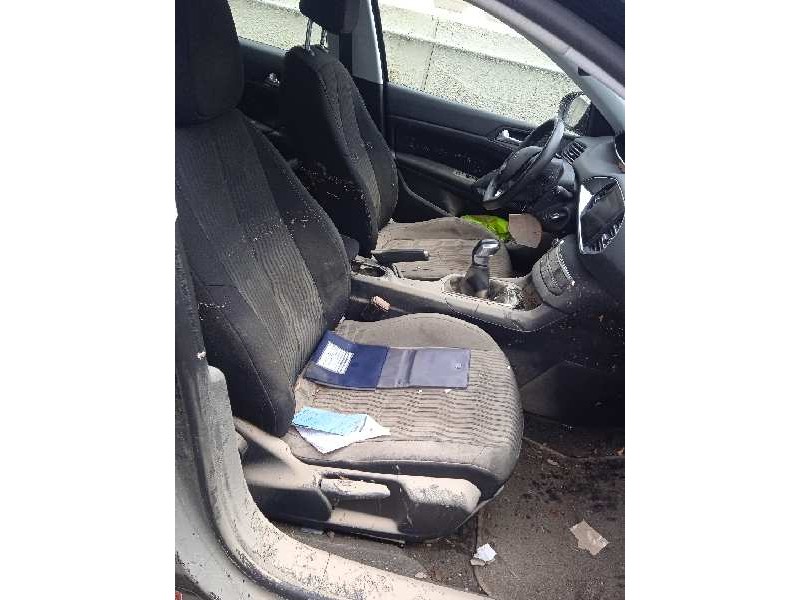 peugeot 308 del año 2014