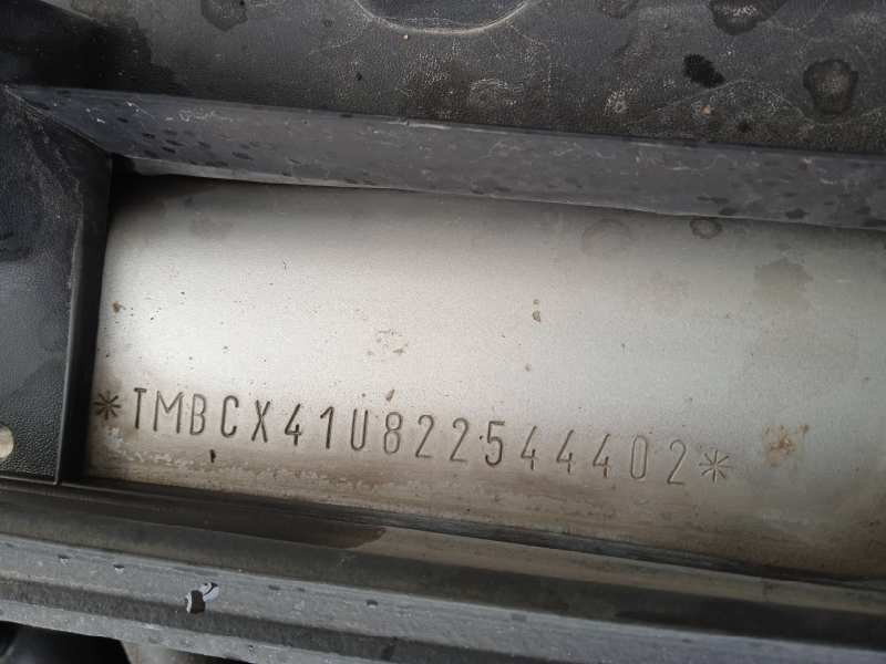 skoda octavia berlina (1u2) del año 2001