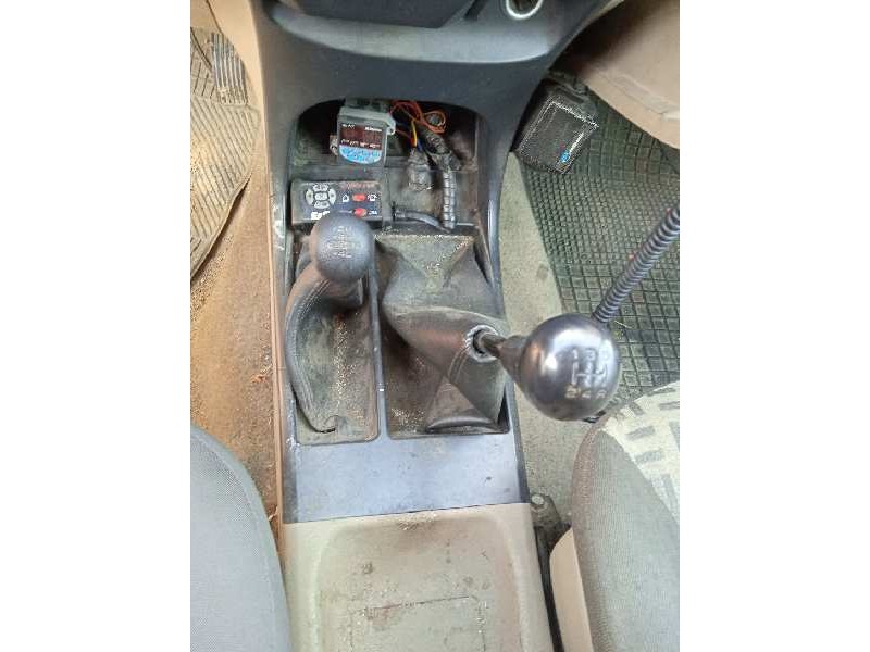 nissan terrano/terrano.ii (r20) del año 2003