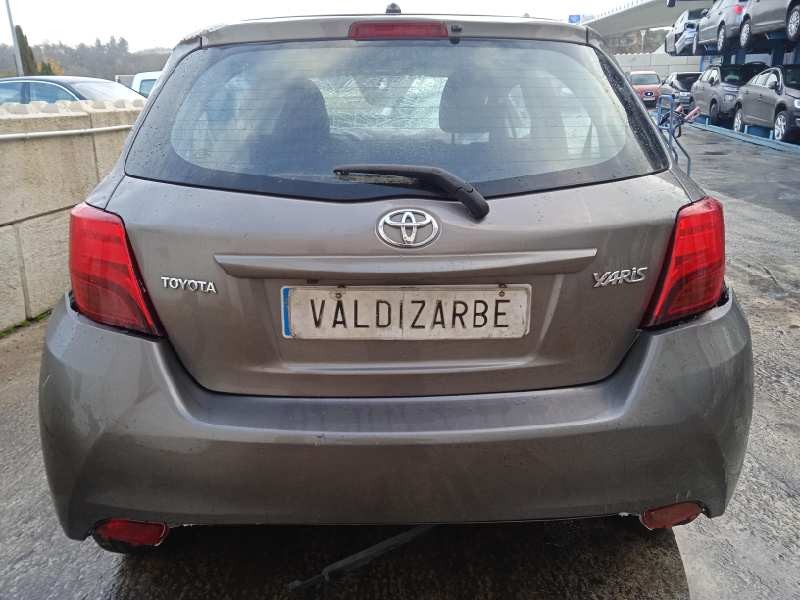 toyota yaris del año 2017