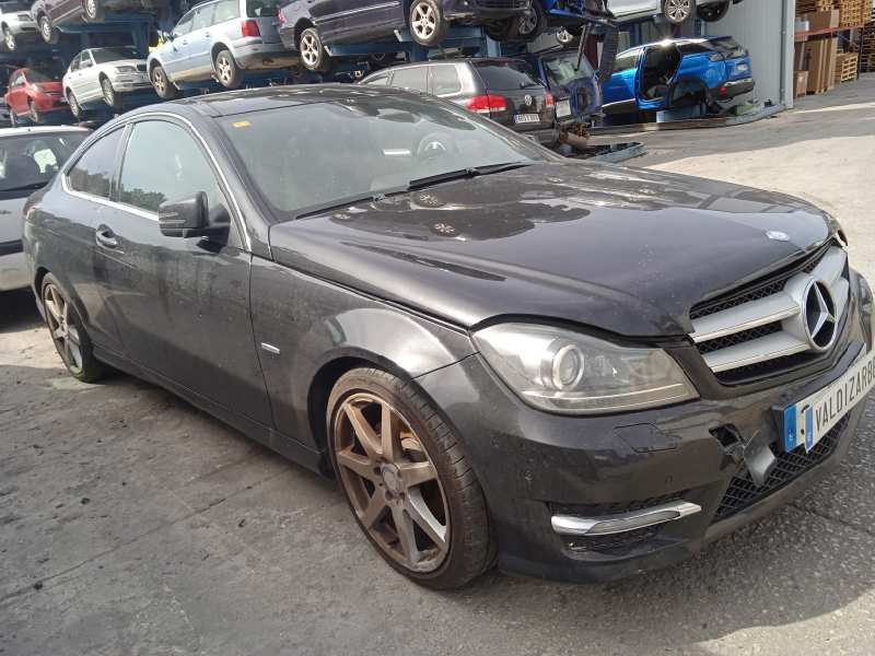 mercedes-benz clase c (w204) coupe del año 2012