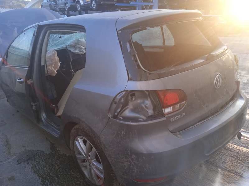 volkswagen golf vi (5k1) del año 2009