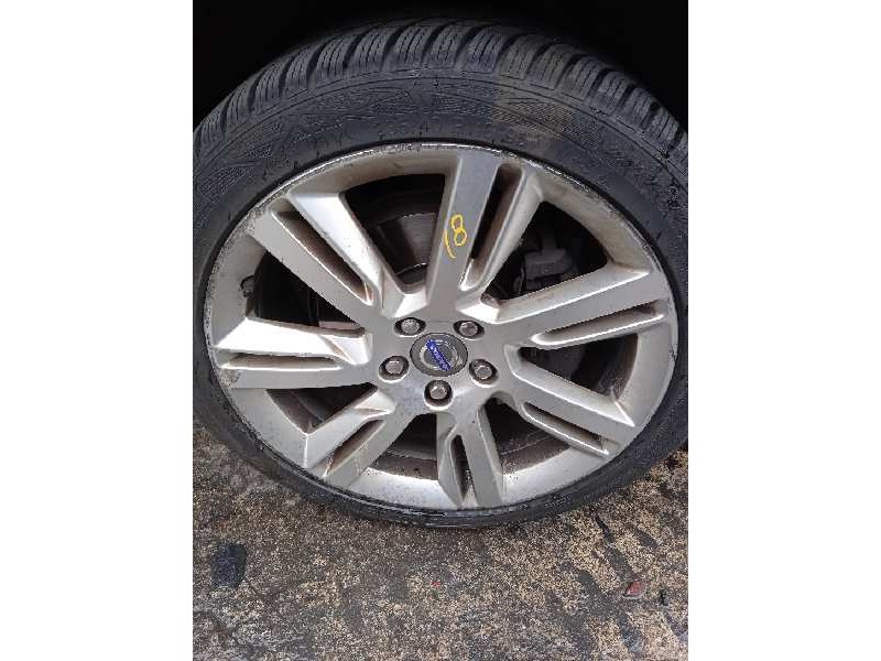 volvo v60 kombi del año 2011