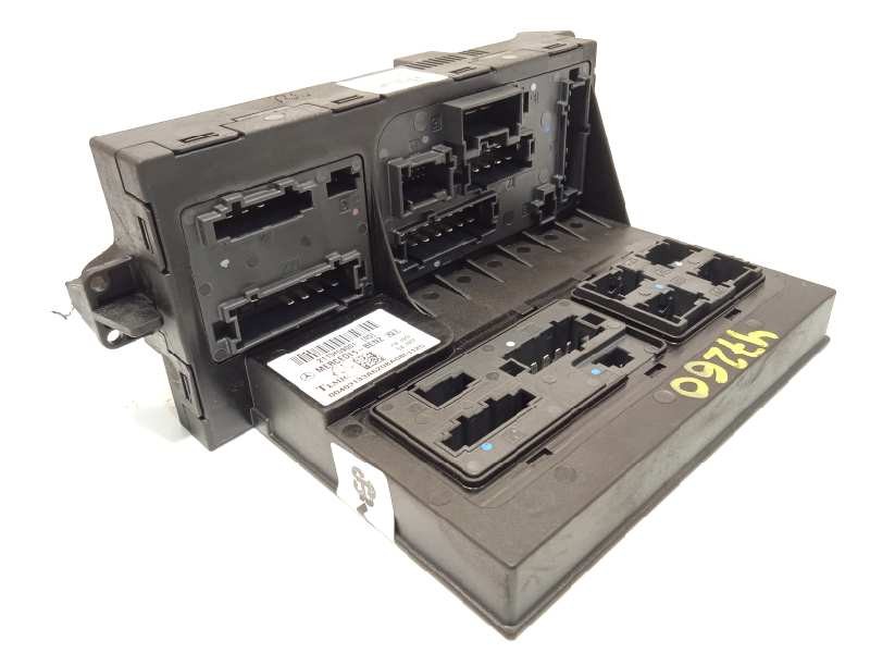 CAJA RELES / FUSIBLES 2115459001 00403133A6208A0800125