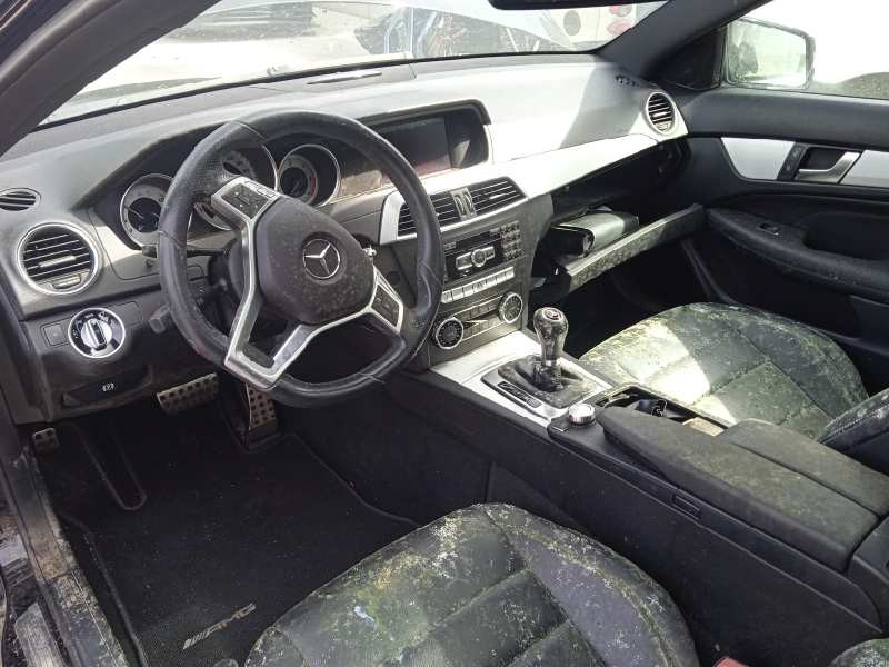 mercedes-benz clase c (w204) coupe del año 2012