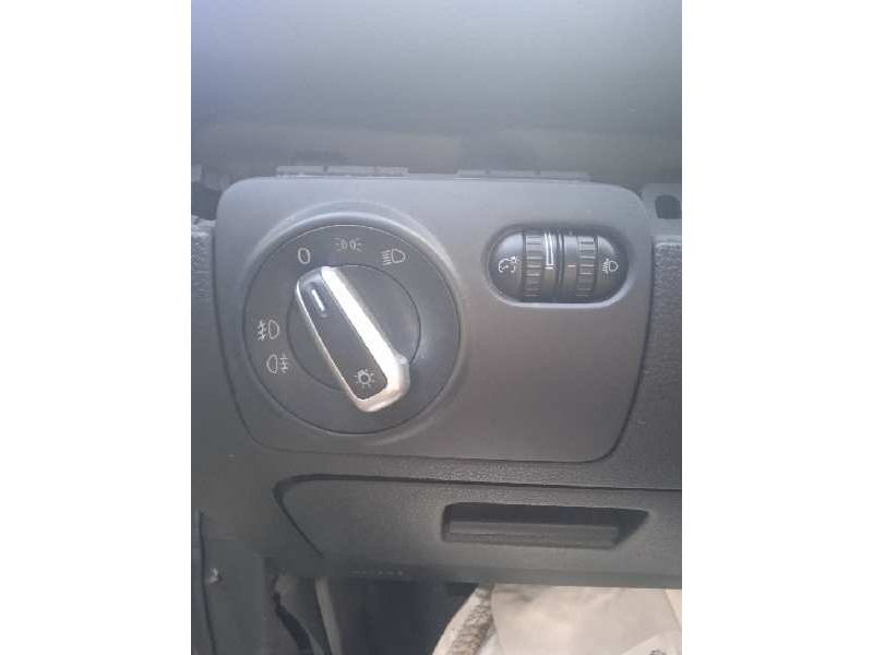 volkswagen golf vi (5k1) del año 2009