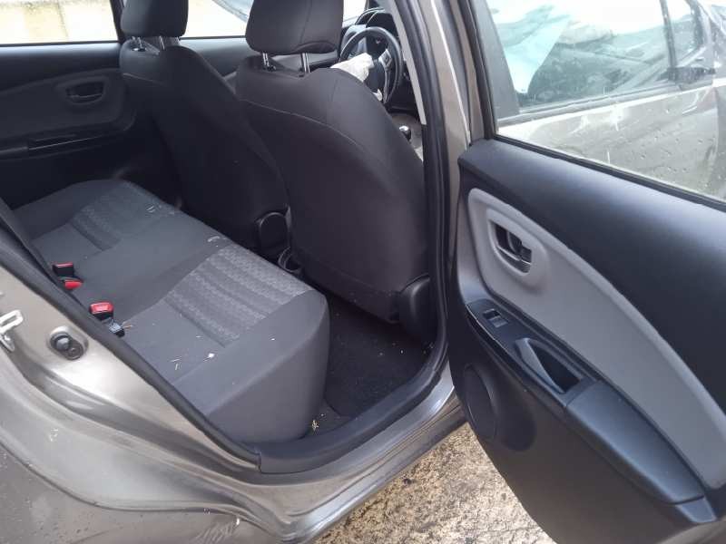 toyota yaris del año 2017