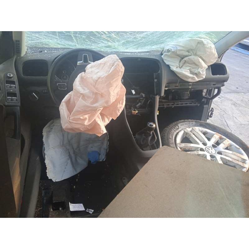 volkswagen golf vi (5k1) del año 2009