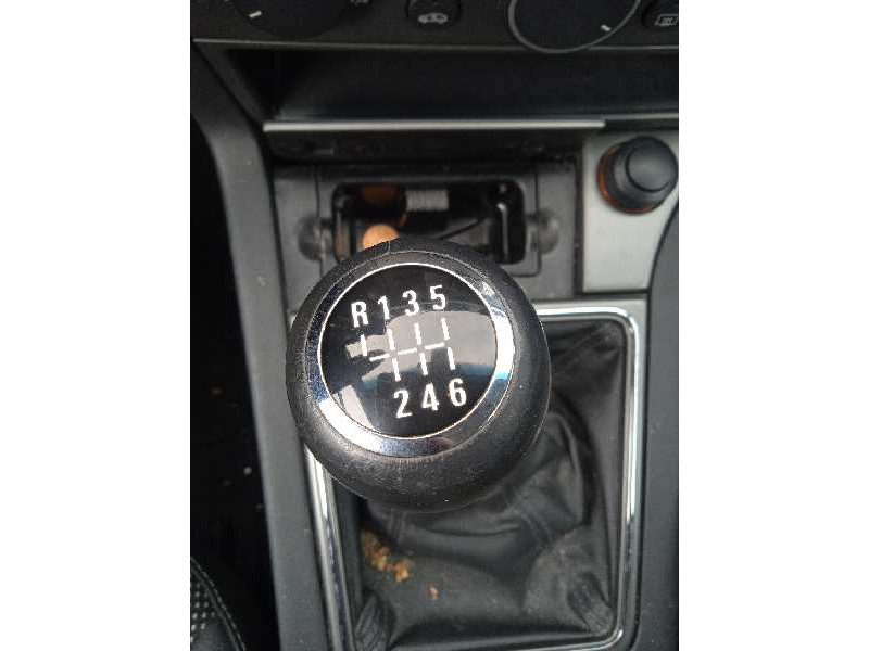 opel vectra c berlina del año 2006