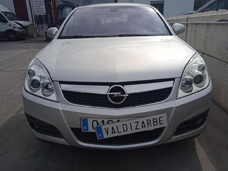 opel vectra c berlina del año 2006