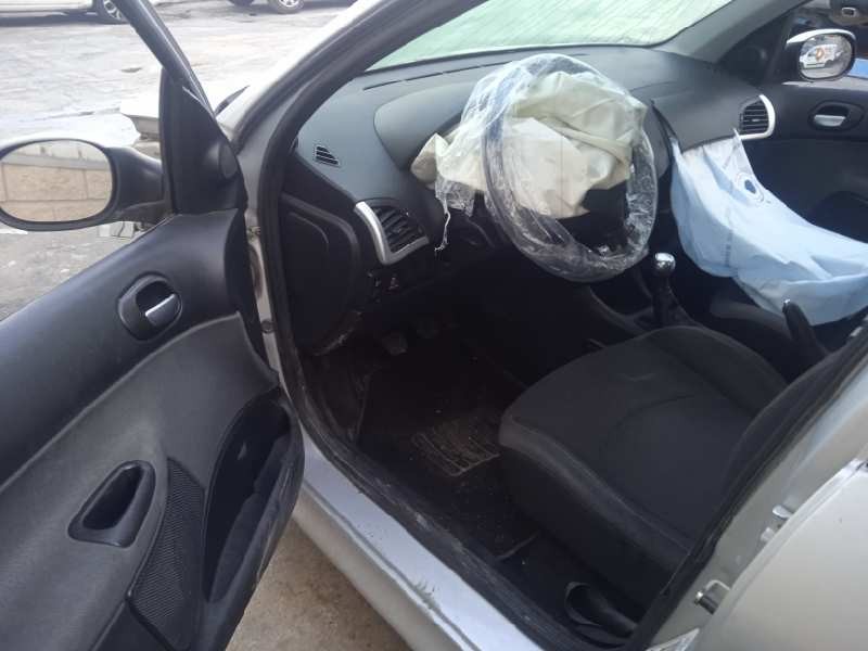 peugeot 206+ del año 2009