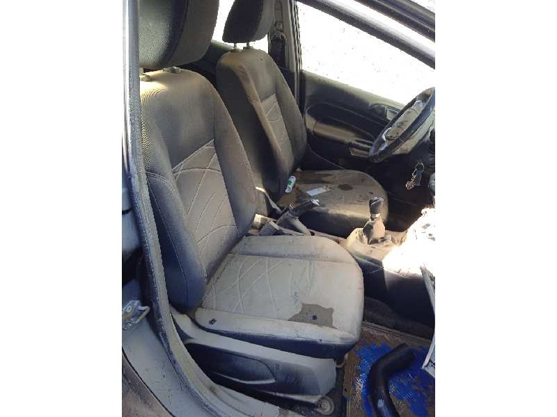 ford fiesta (ccn) del año 2017