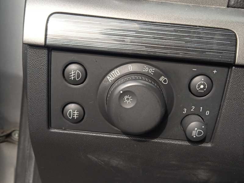 opel vectra c berlina del año 2006