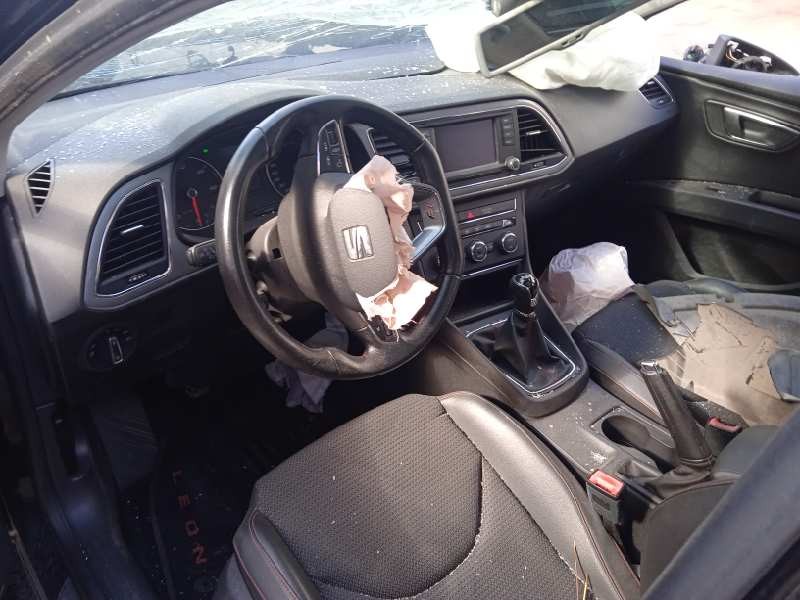 seat leon st (5f8) del año 2015