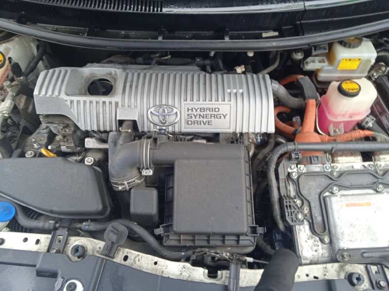 toyota auris del año 2011