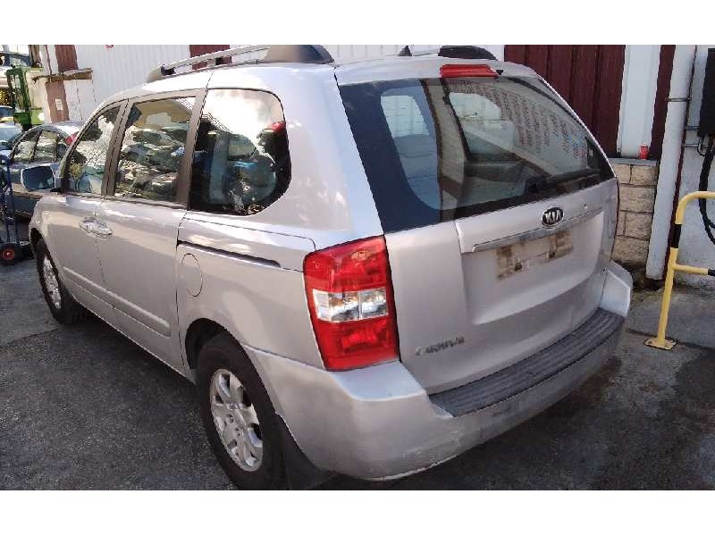 kia carnival del año 2008