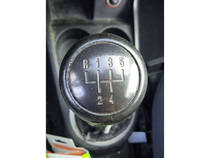 volkswagen fox (5z1) del año 2005