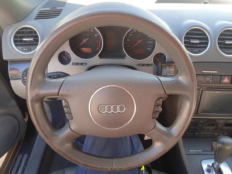 audi a4 cabrio (8h) del año 2003