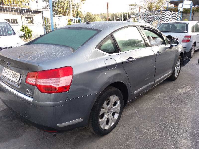 citroën c5 berlina del año 2009