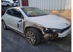 VOLKSWAGEN SCIROCCO (137)