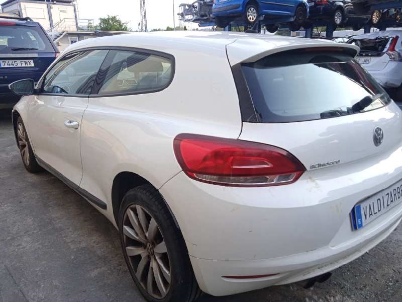 volkswagen scirocco (137) del año 2010
