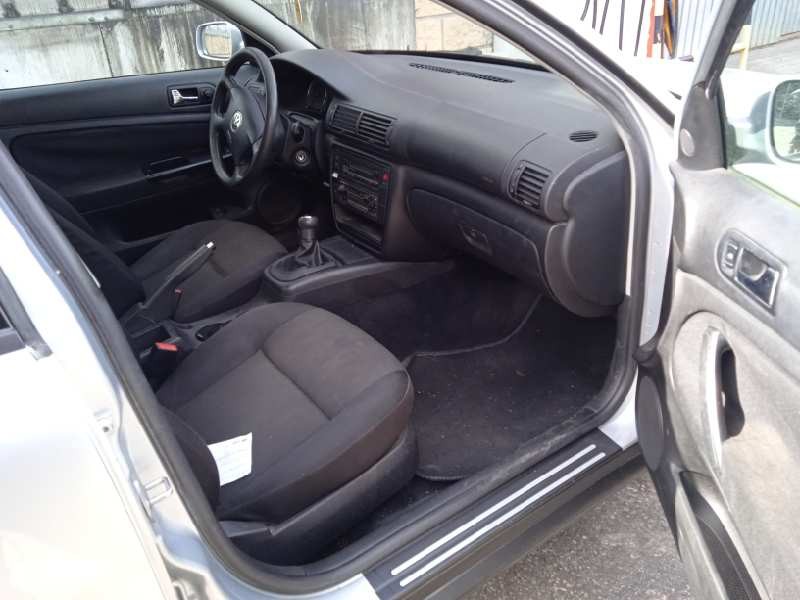 volkswagen passat berlina (3b3) del año 2002