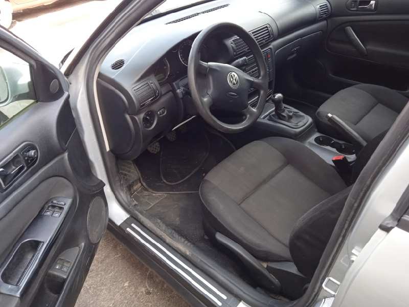 volkswagen passat berlina (3b3) del año 2002