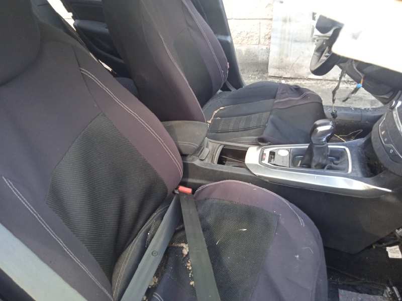 peugeot 308 del año 2017