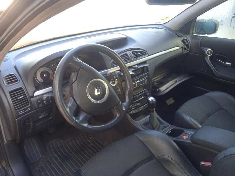 renault laguna ii (bg0) del año 2006