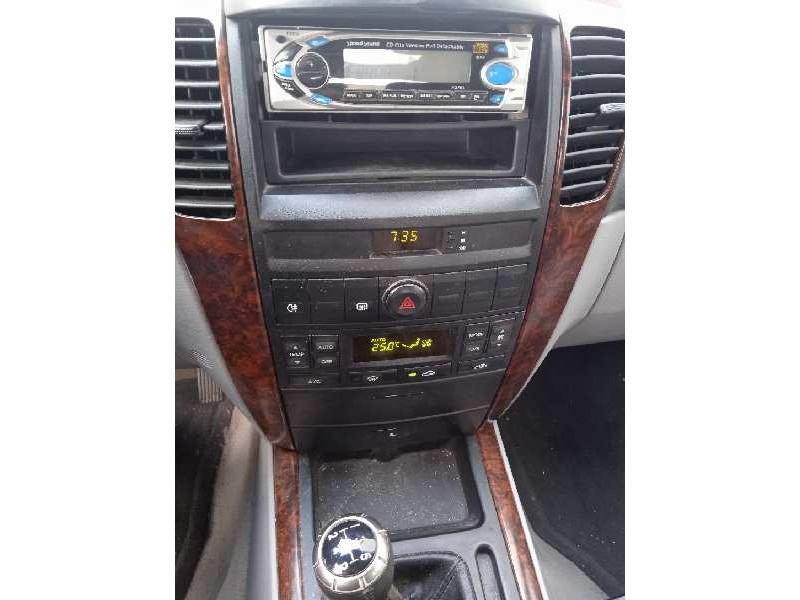 kia sorento del año 2004