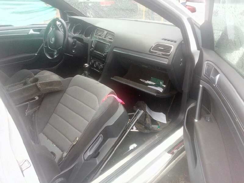 volkswagen golf vii lim. (5g1) del año 2014