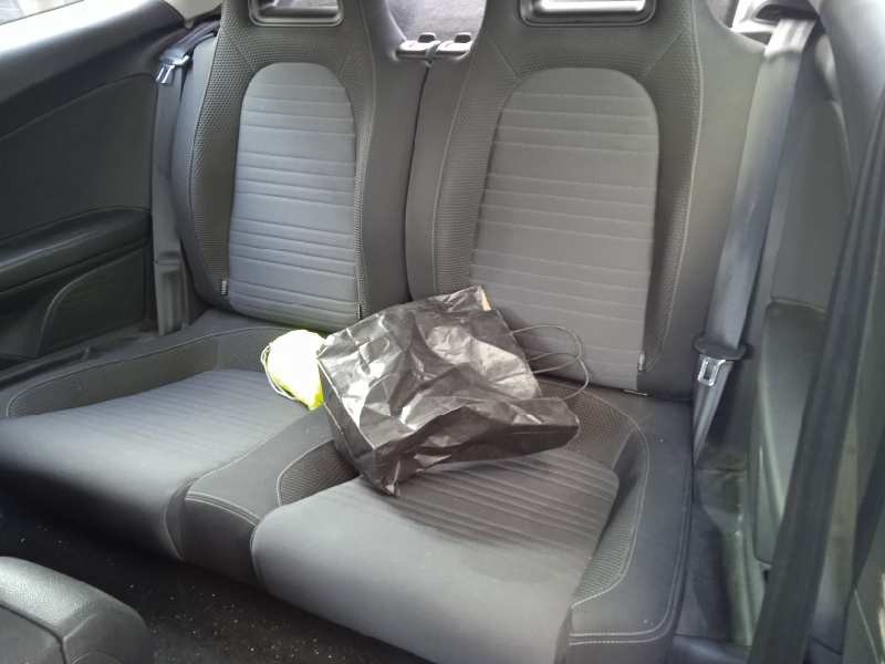 volkswagen scirocco (137) del año 2010