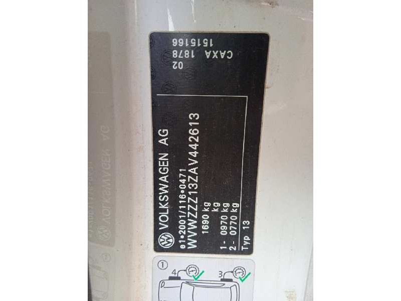 volkswagen scirocco (137) del año 2010