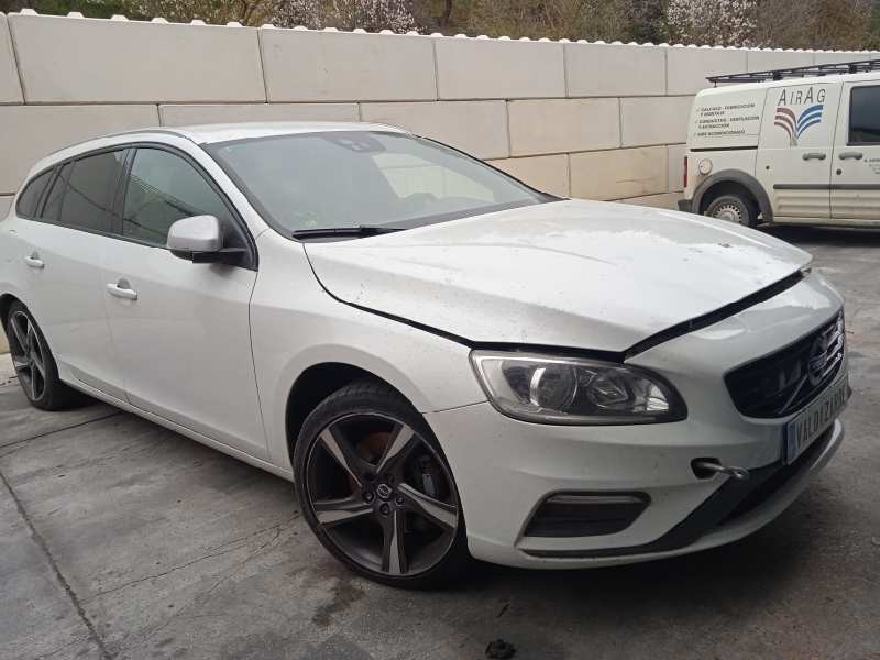 volvo v60 familiar del año 2020