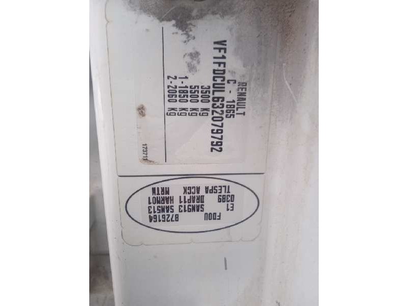 renault master ii phase 2 caja cerrada del año 2004