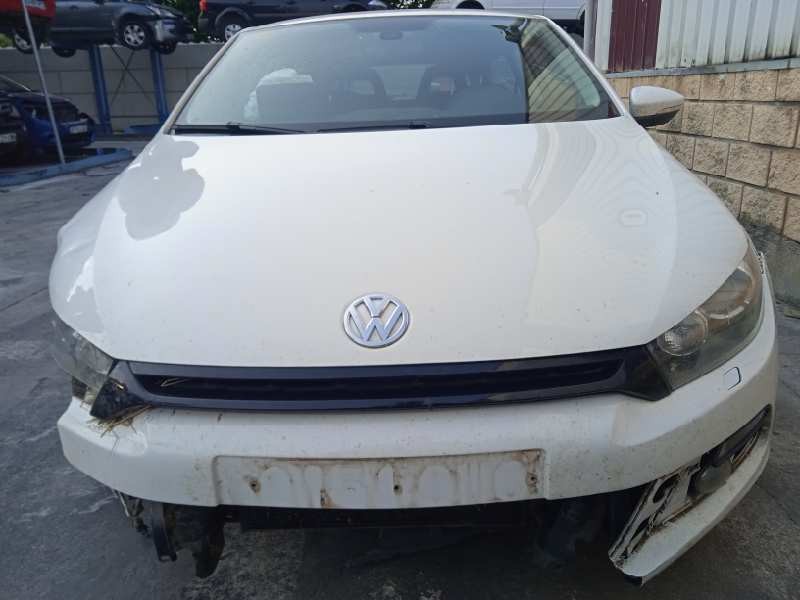 volkswagen scirocco (137) del año 2010
