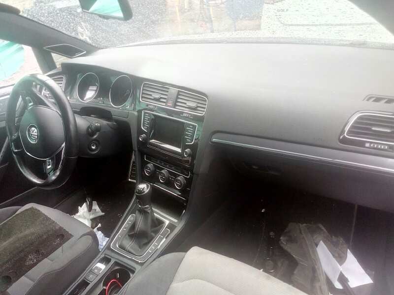 volkswagen golf vii lim. (5g1) del año 2014