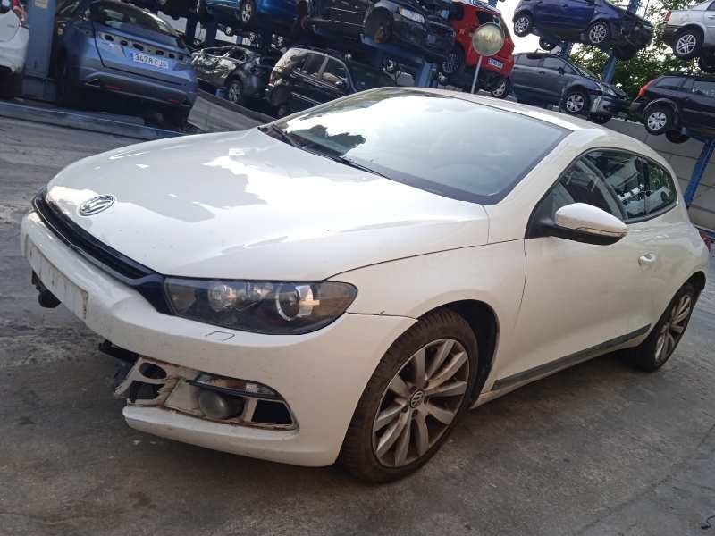 volkswagen scirocco (137) del año 2010