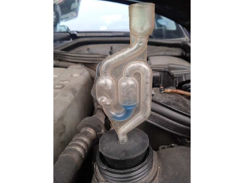 mercedes-benz clase e (w211) berlina del año 2002