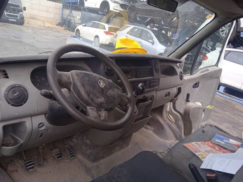 renault master ii phase 2 caja cerrada del año 2004