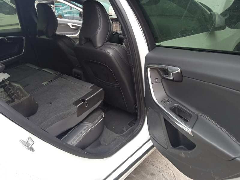 volvo v60 familiar del año 2020