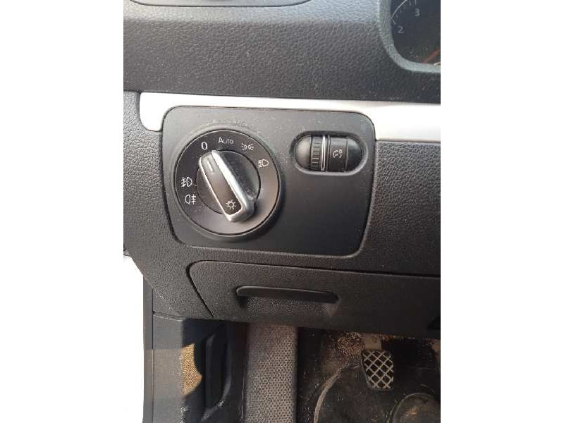 volkswagen scirocco (137) del año 2010