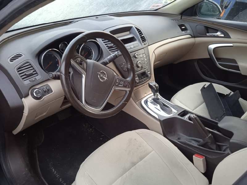 opel insignia sports tourer del año 2009