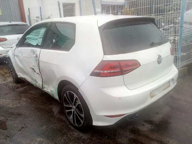 volkswagen golf vii lim. (5g1) del año 2014