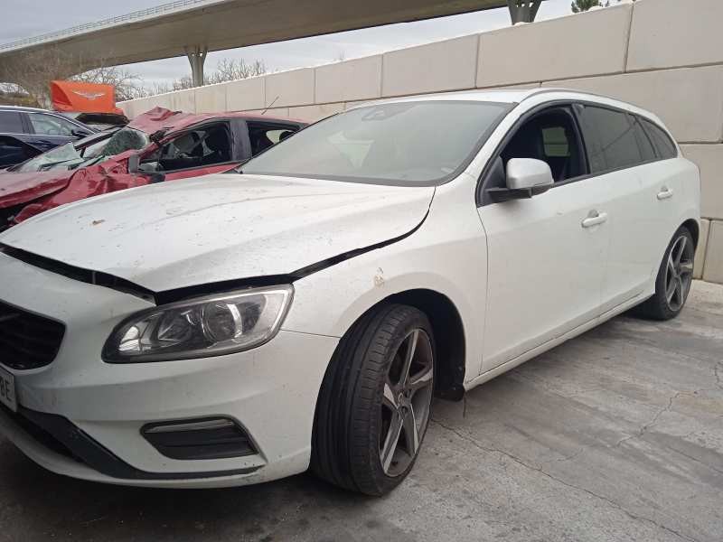 volvo v60 familiar del año 2020