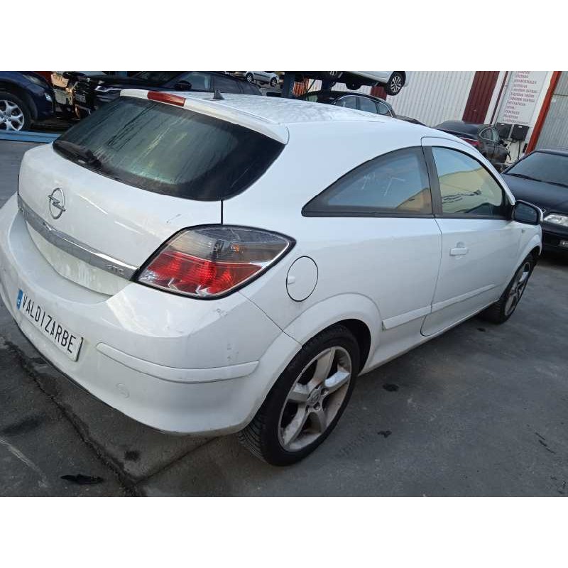opel astra gtc del año 2006
