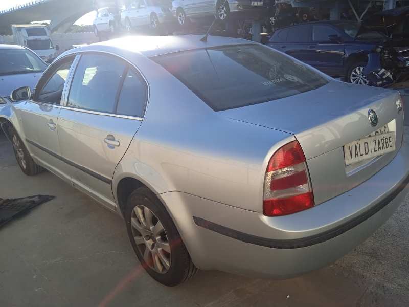 skoda superb (3u4) del año 2009